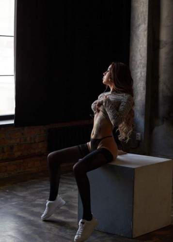 Алочка, Г. Асбест